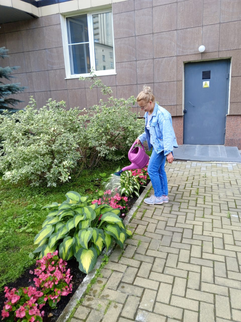 Подкормка и прополка цветов Никонова,8 -2.jpg